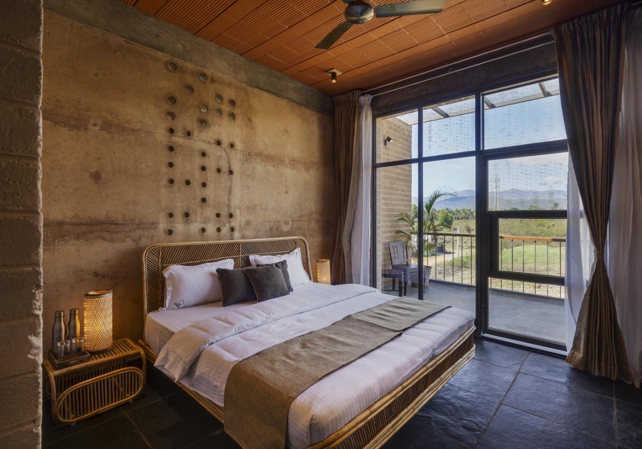 BIM建筑|本土材料与传统工艺，Sunyata 生态酒店 / Design Kacheri