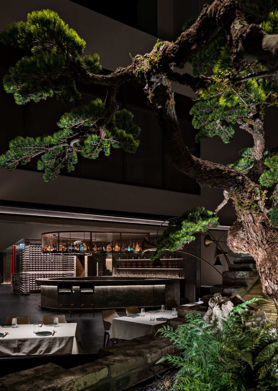 BIM建筑|四季民福上海外滩店 / IN.X屋里门外设计