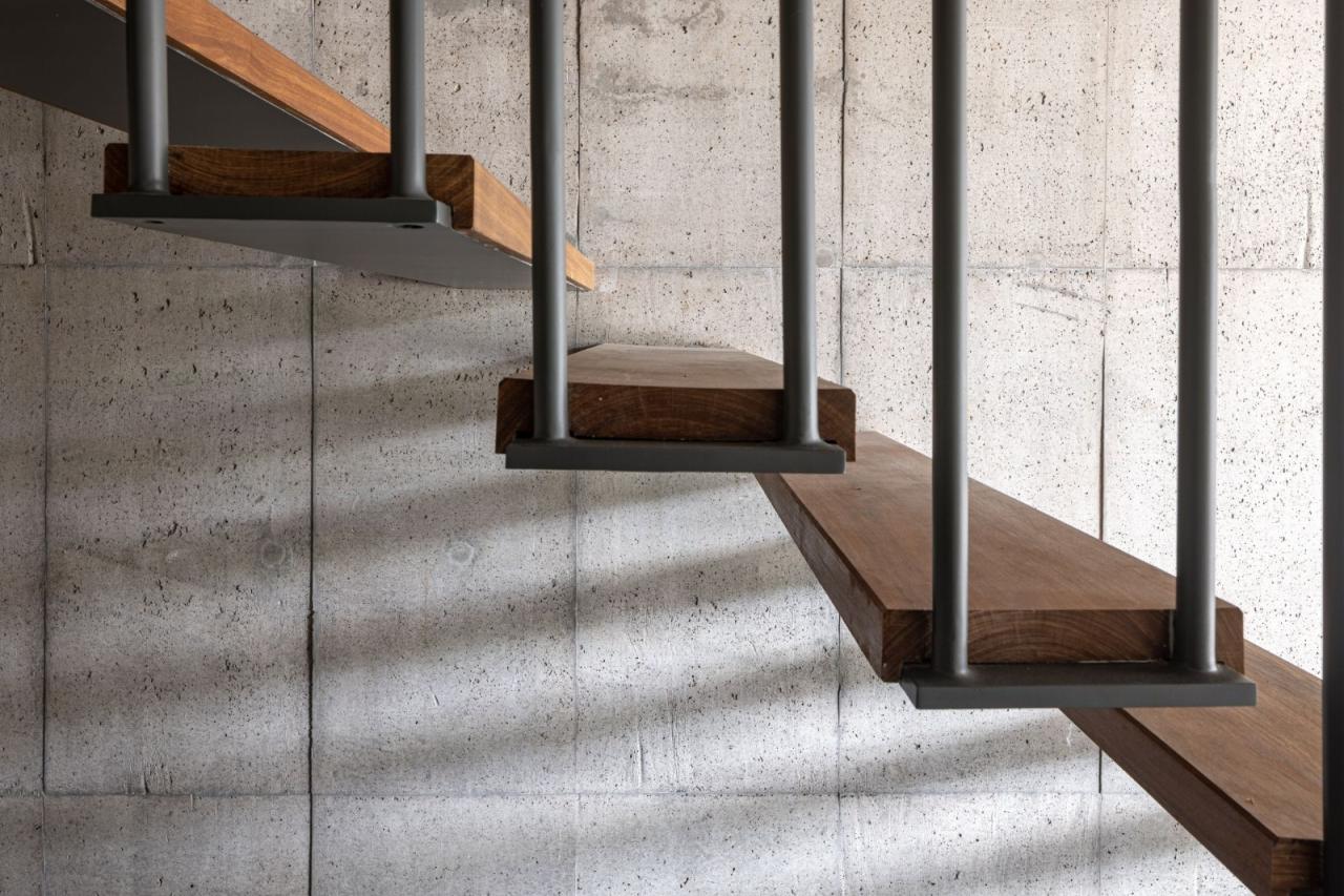 BIM建筑|拼接式住宅：Habka 之家 / Estúdio MRGB