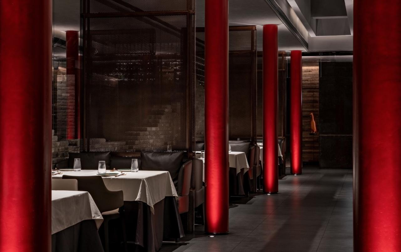 BIM建筑|四季民福上海外滩店 / IN.X屋里门外设计