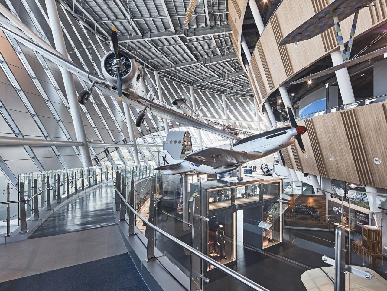 BIM建筑|地面‘涡轮机’，韩国国立航空博物馆 / Haeahn Architecture