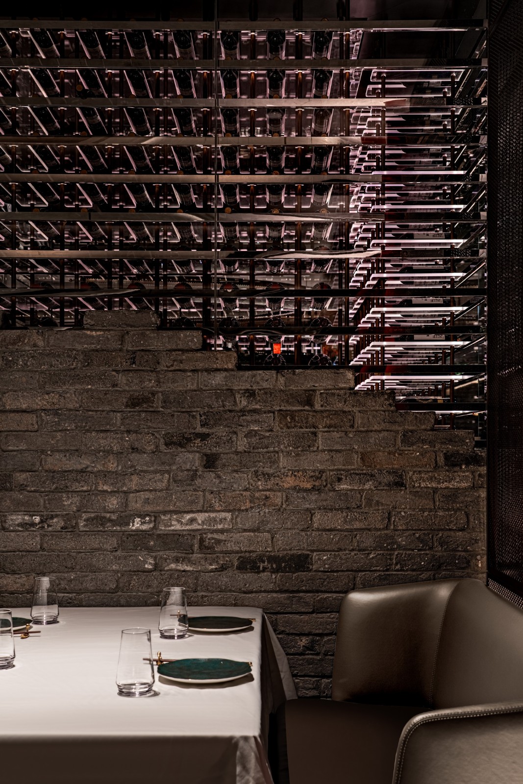 BIM建筑|四季民福上海外滩店 / IN.X屋里门外设计