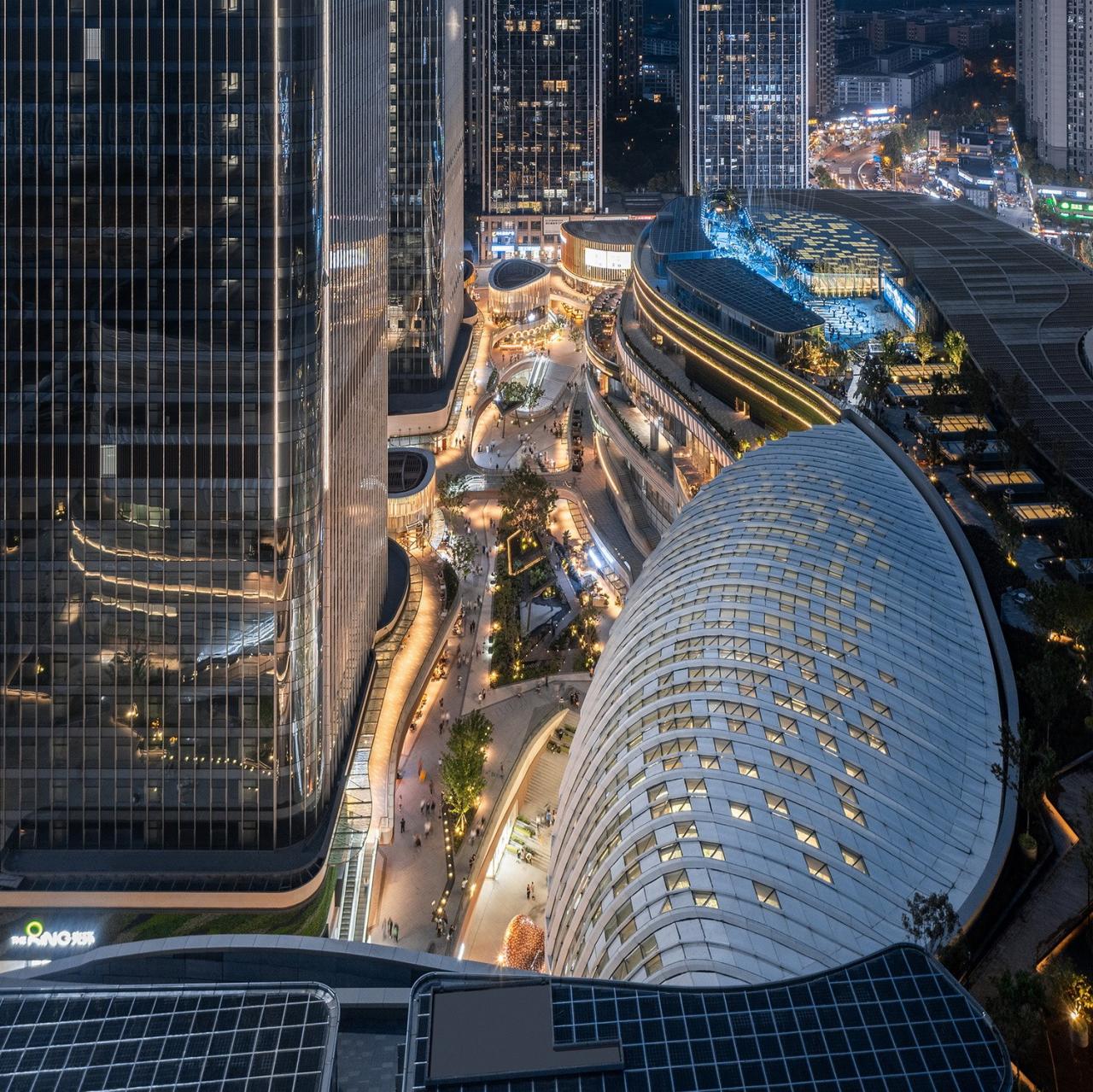 BIM建筑|香港置地重庆光环The Ring购物公园 / PHA湃昂
