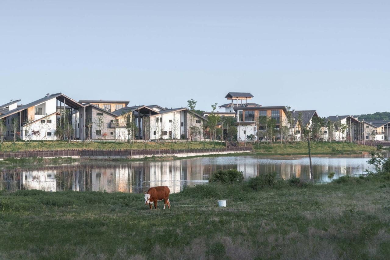 BIM建筑|汨罗“端午人家”乡村安置聚落 / 造作建筑工作室