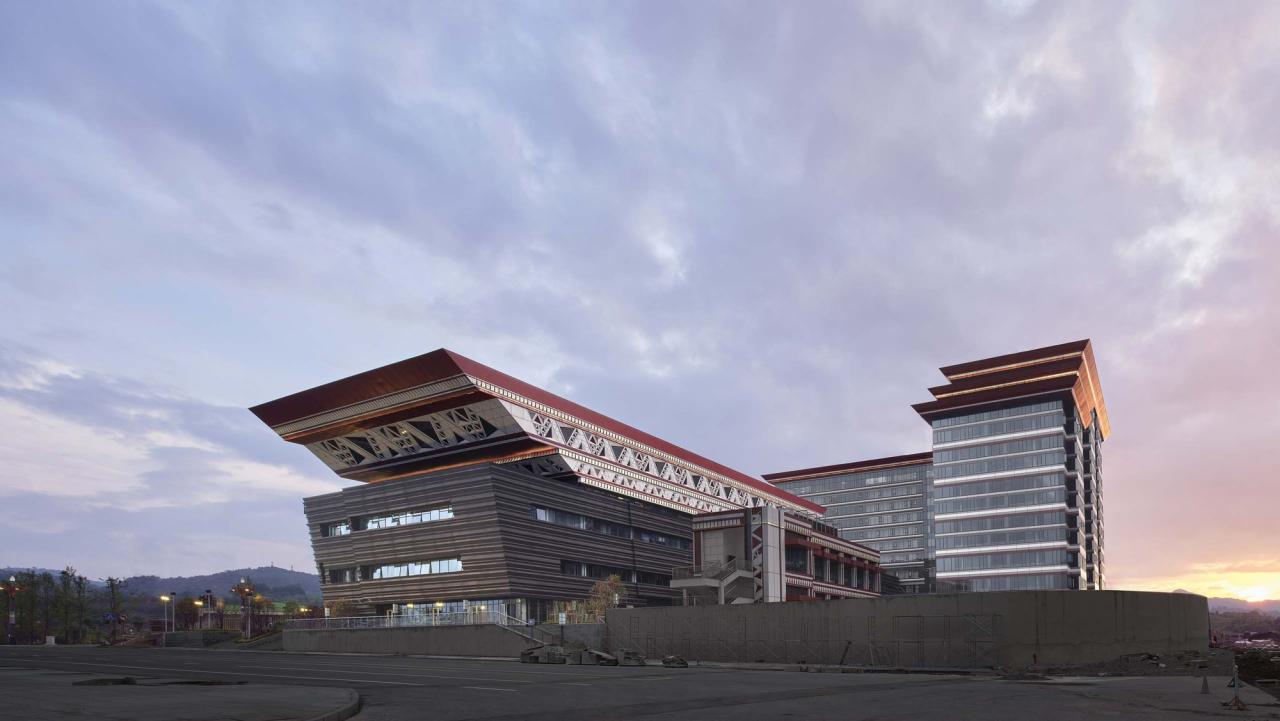 BIM建筑|“兴文石海”世界级旅游目的地游客中心 / 天津大学设计总院·顾志宏工作室