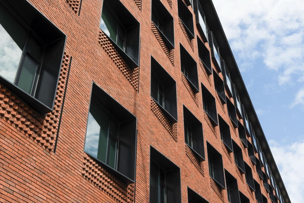 BIM建筑|护城河上的一段记忆迭代：总部办公楼更新 / 北京城建设计发展集团股份有限公司