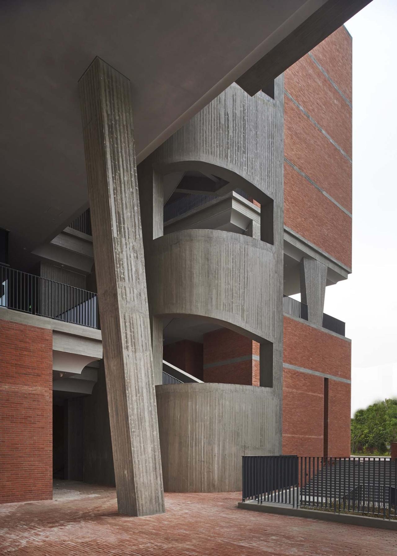 BIM建筑|龙岩工人文化宫 / 天津华汇