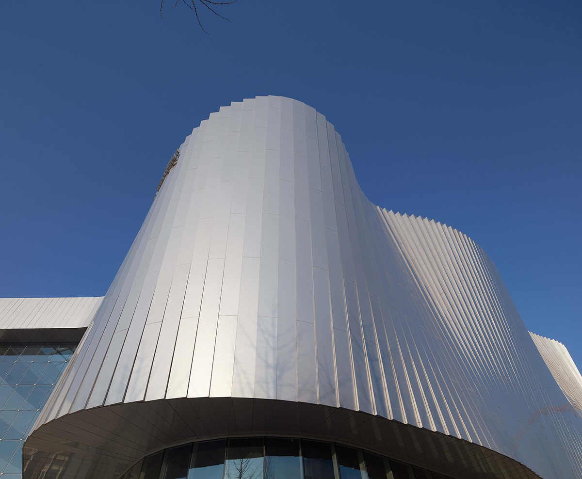 BIM建筑|虚拟之筑的有机新生：南昌VR科创城VR展示中心 / UA尤安设计