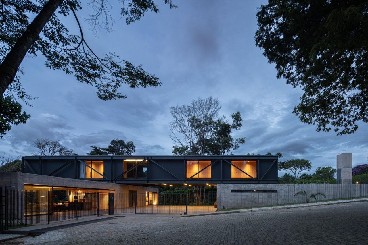 BIM建筑|拼接式住宅：Habka 之家 / Estúdio MRGB