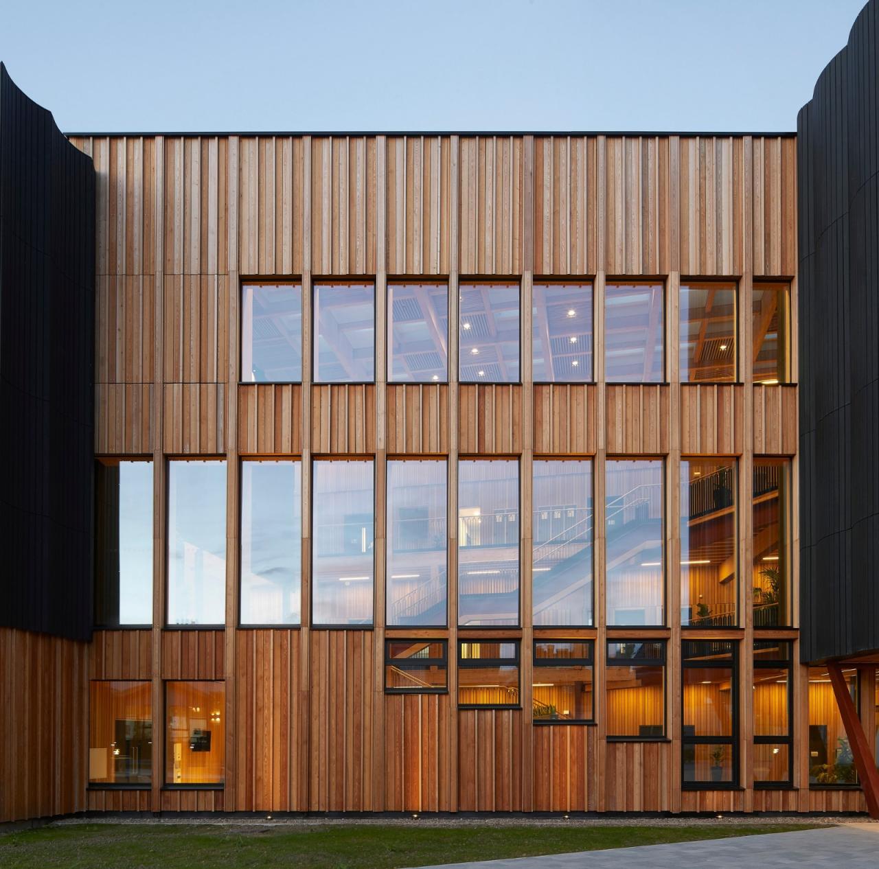 BIM建筑|约克圣约翰大学创意中心 / Tate + Co