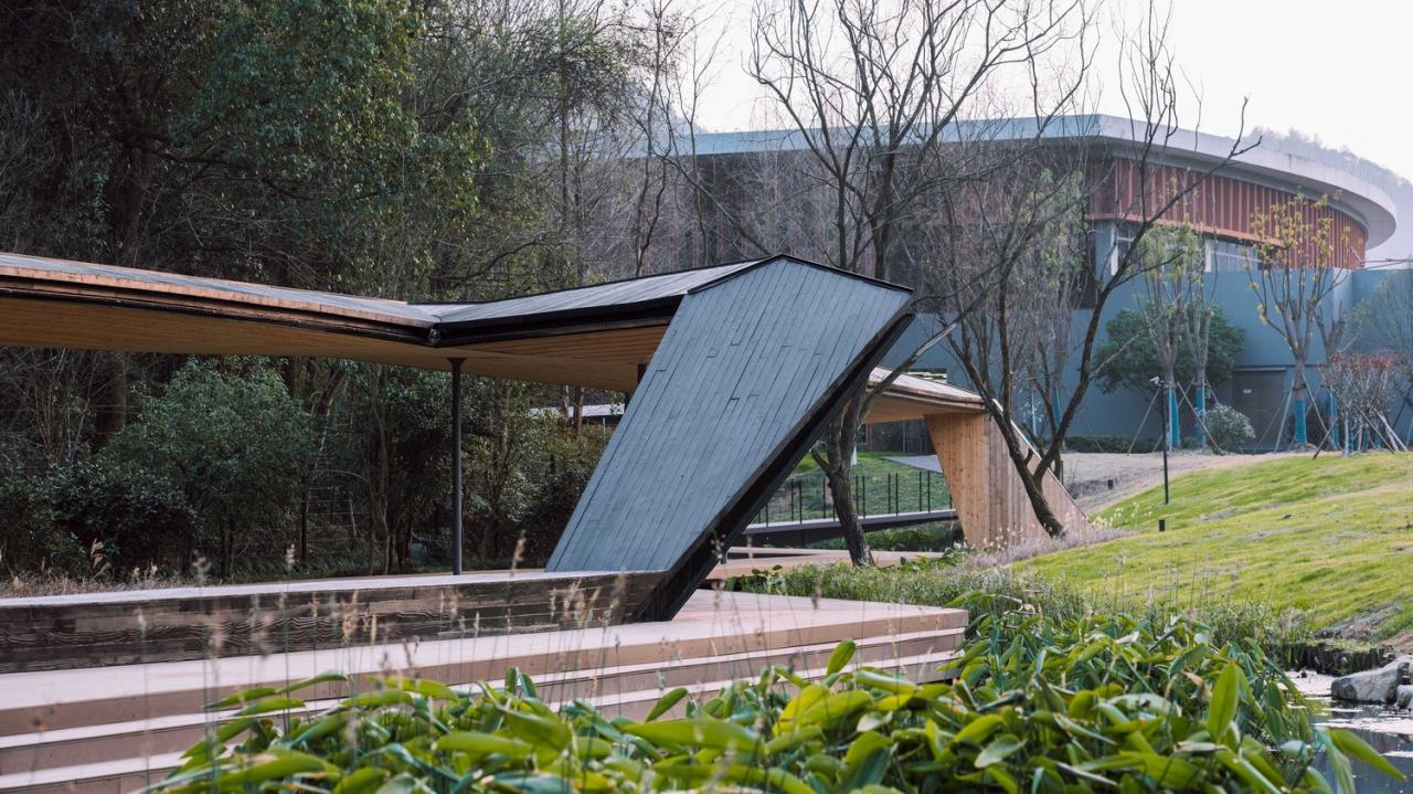 BIM建筑|溪上飞檐：浙江音乐学院校园微更新 / 朱培栋-line+建筑事务所、gad