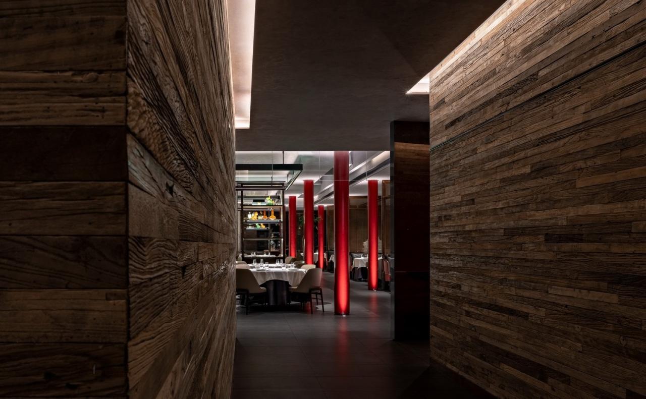 BIM建筑|四季民福上海外滩店 / IN.X屋里门外设计