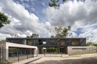 BIM建筑|拼接式住宅：Habka 之家 / Estúdio MRGB-BIM建筑网