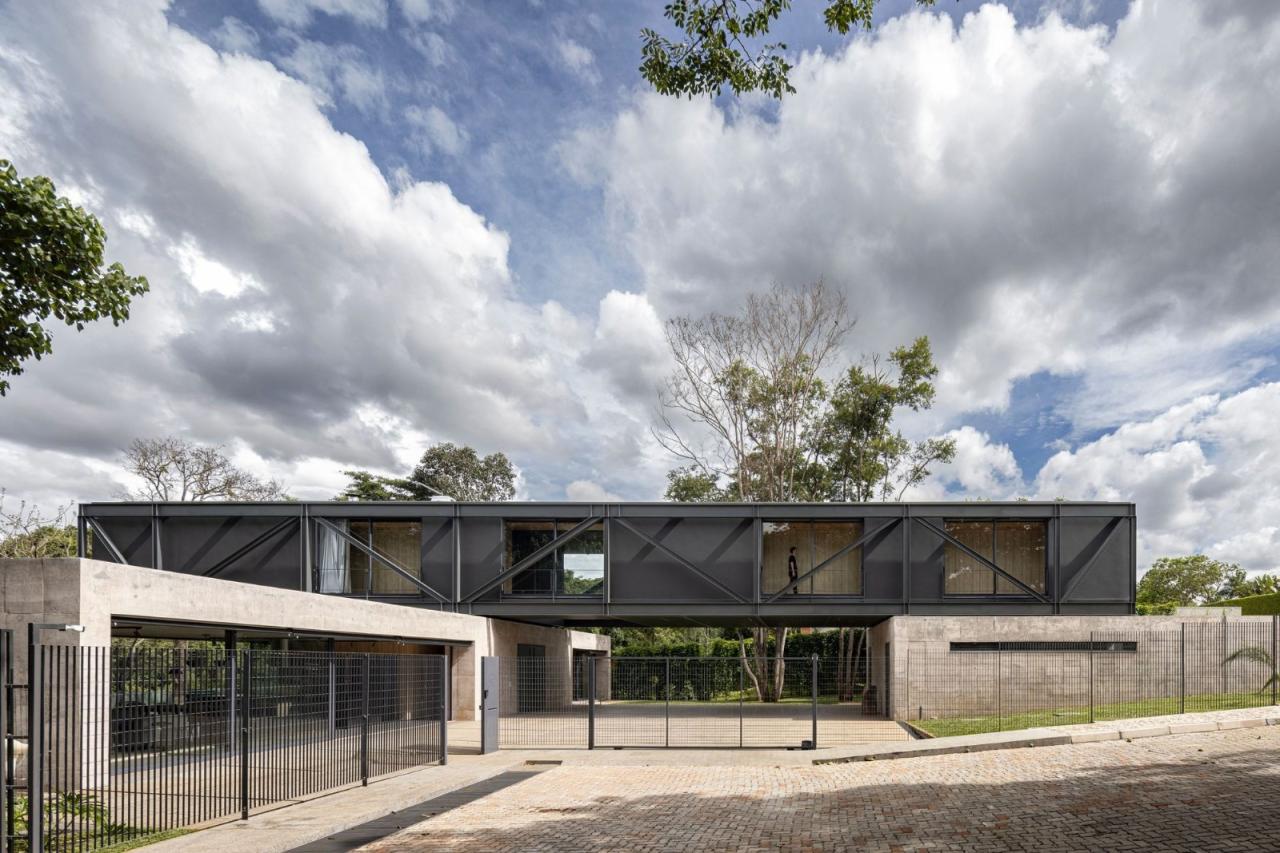 BIM建筑|拼接式住宅：Habka 之家 / Estúdio MRGB