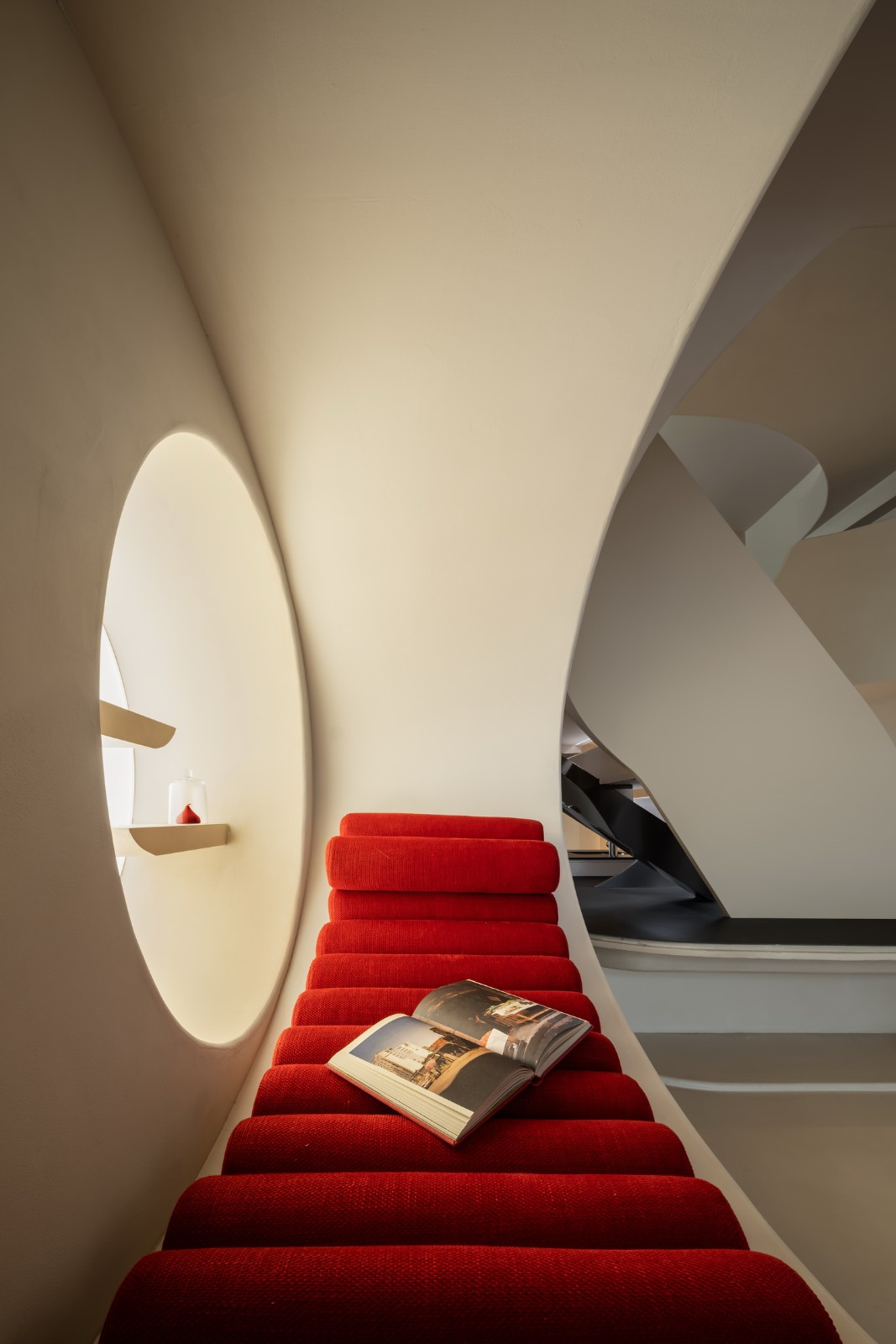 BIM建筑|打开时间的任意门 / 刘荣禄新作