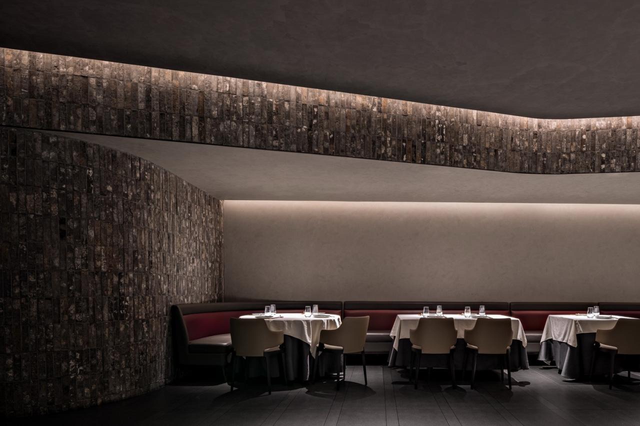 BIM建筑|四季民福上海外滩店 / IN.X屋里门外设计