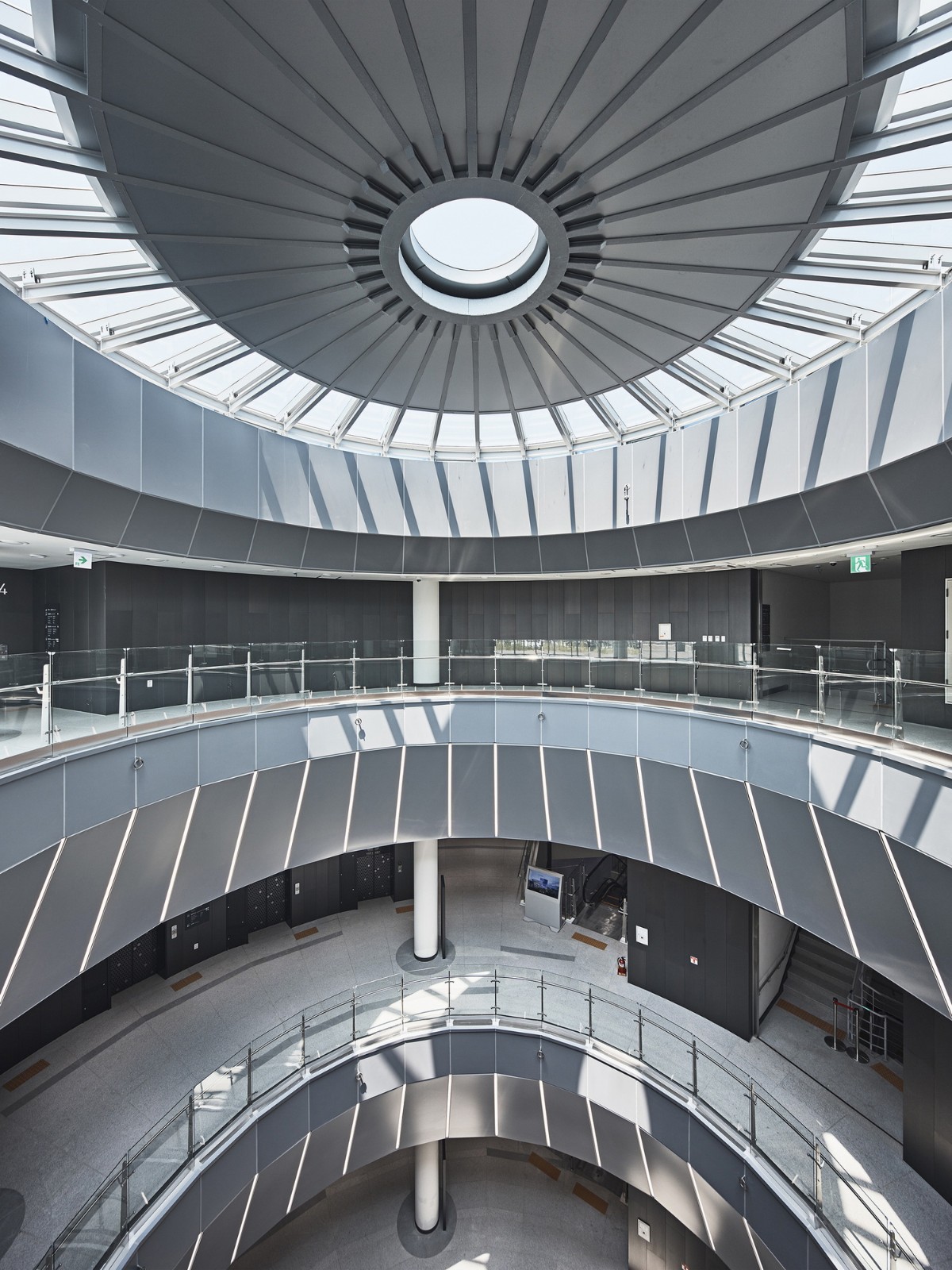 BIM建筑|地面‘涡轮机’，韩国国立航空博物馆 / Haeahn Architecture