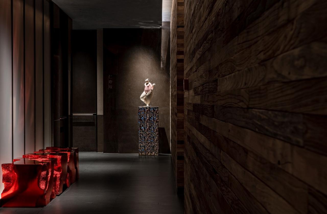 BIM建筑|四季民福上海外滩店 / IN.X屋里门外设计