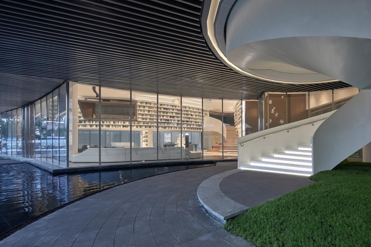 BIM建筑|以可感知温度充盈场所空间：徐州三盛·中城展示中心 / UA尤安设计