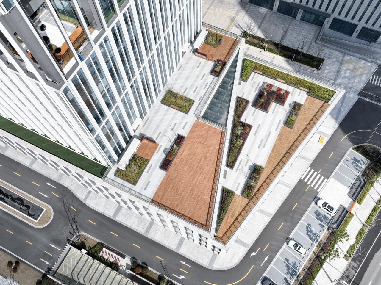 BIM建筑|解码花园式总部办公：绿创大厦 / 简和建筑