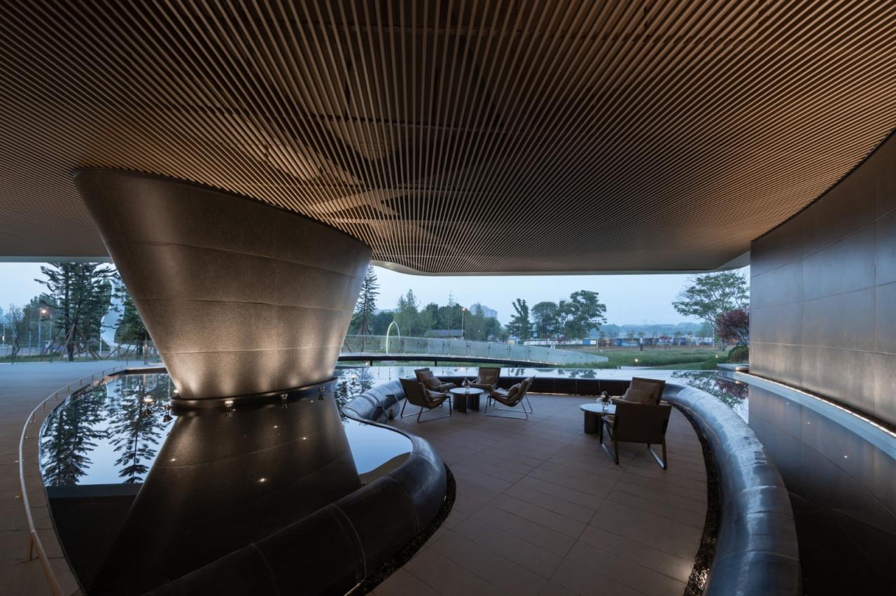 BIM建筑|漂浮艺居 舟泊烟渚：成都首开金地 • 鹭鸣北湖 / 成执设计