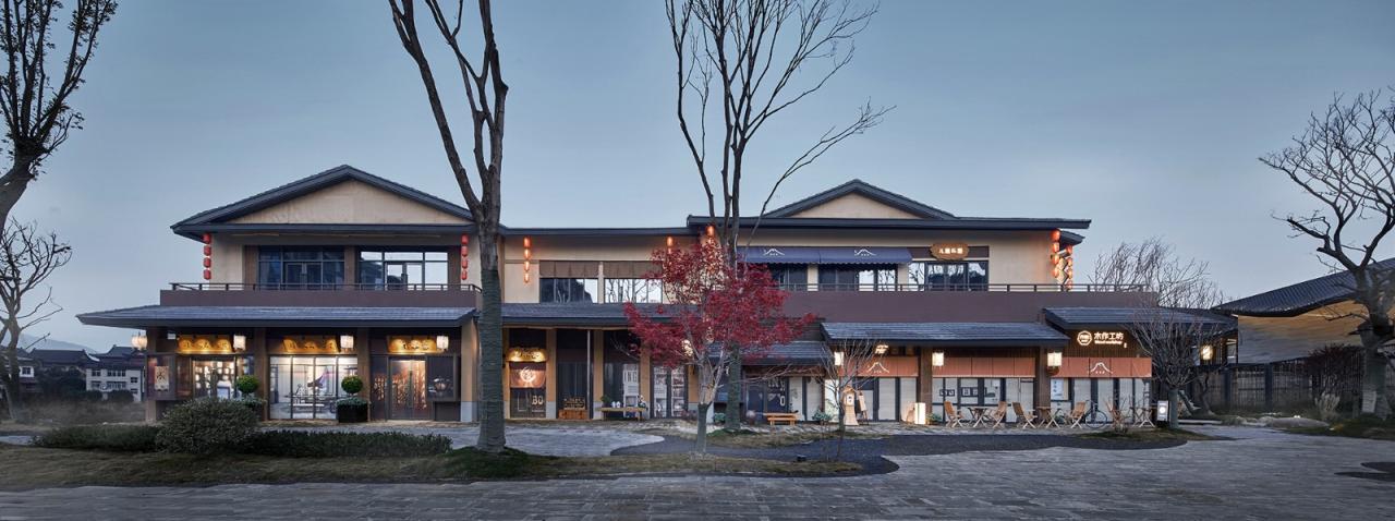 BIM建筑|生活化的轻禅设计: 靖安绿地明镜湾文旅小镇 / UA尤安设计