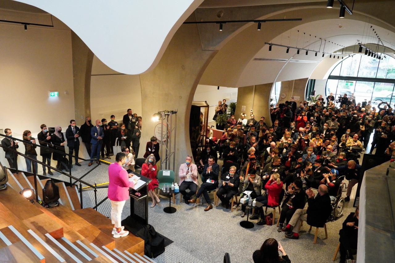 BIM建筑|‘半成品’建筑：圣基尔达，维多利亚傲娇中心 / BAU+Grant Amon