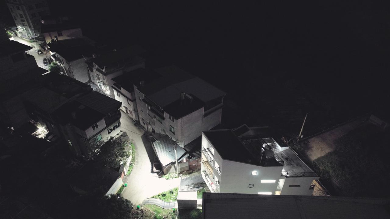 BIM建筑|对话山丘田野，滨河巷21号 / MV建筑工作室