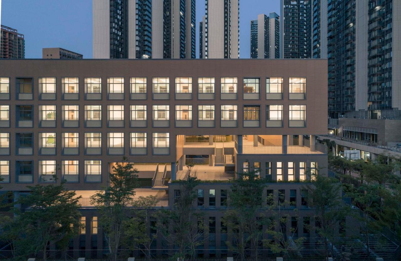 BIM建筑|深圳外国语学校宝安学校 / 华阳国际设计集团