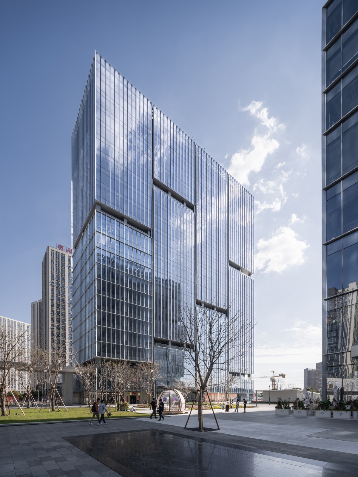 BIM建筑|一键焕新的城市插件-广州时代·芳华里二期续建更新 / EID Arch姜平工作室