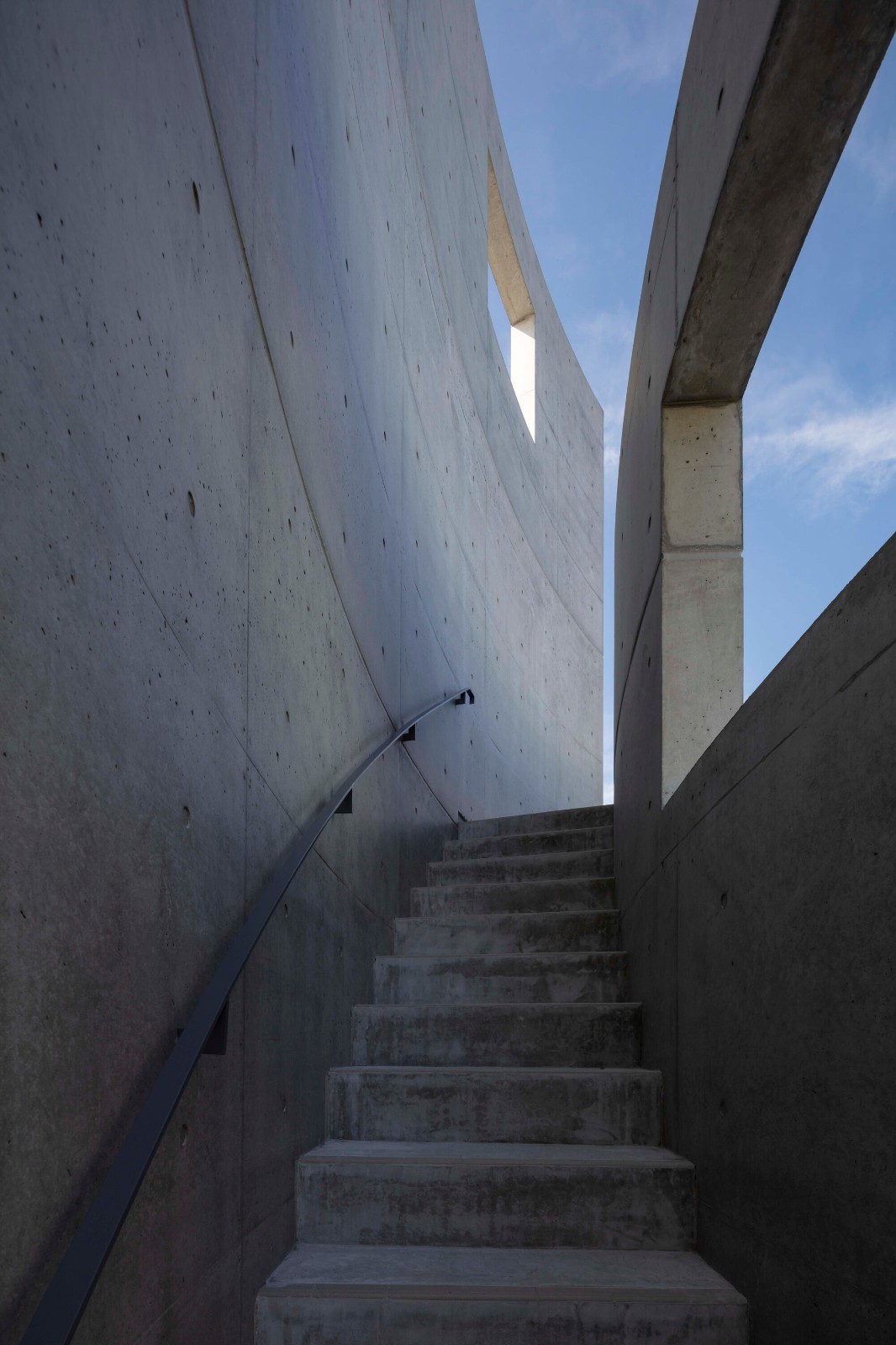 BIM建筑|巷路尽头的住宅 / T2P Architects Office