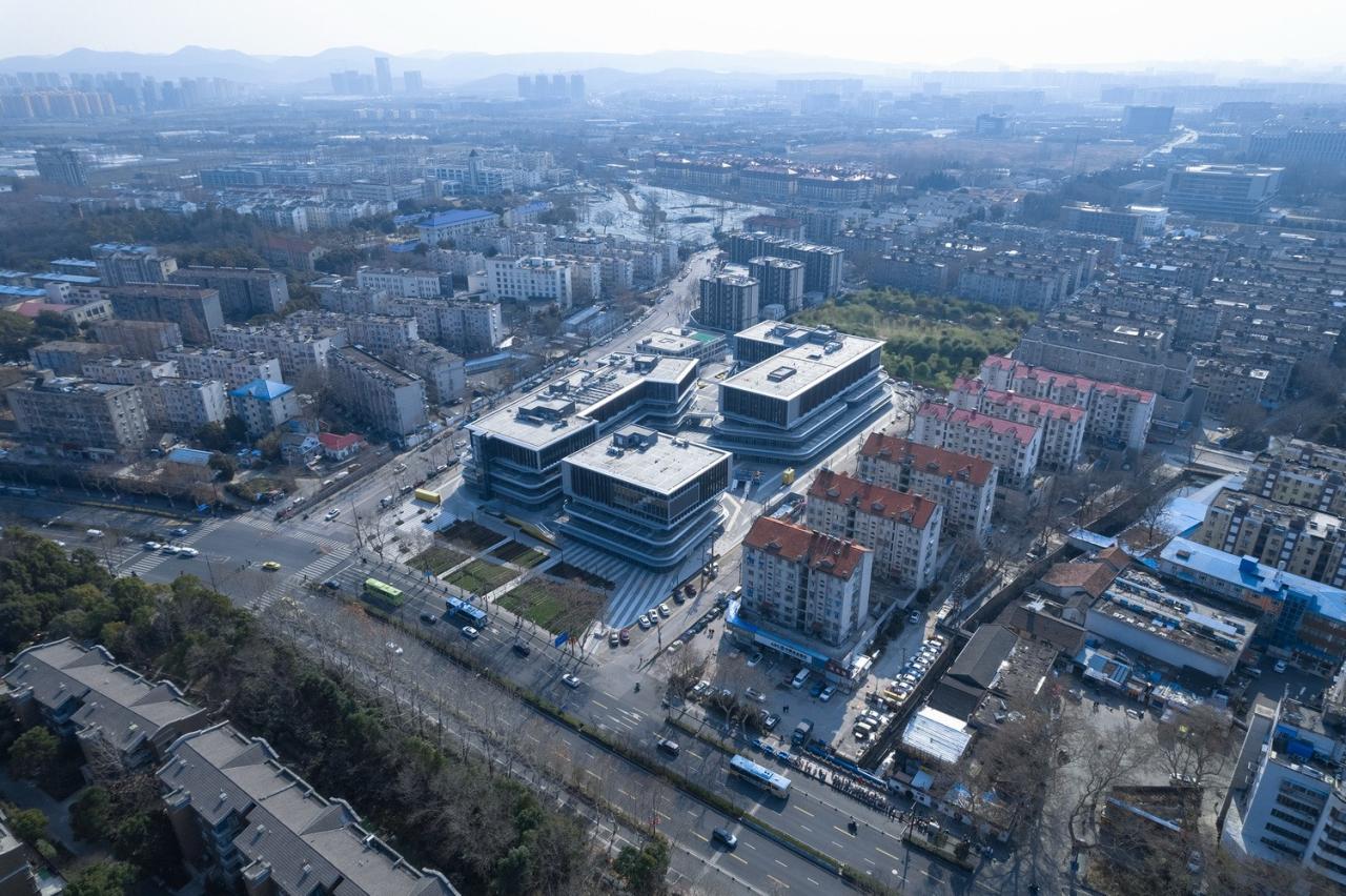 BIM建筑|南京龙湖紫金Mall-玩转“+－×÷”法，巧解梦想社区生活方程式 / 三益建筑