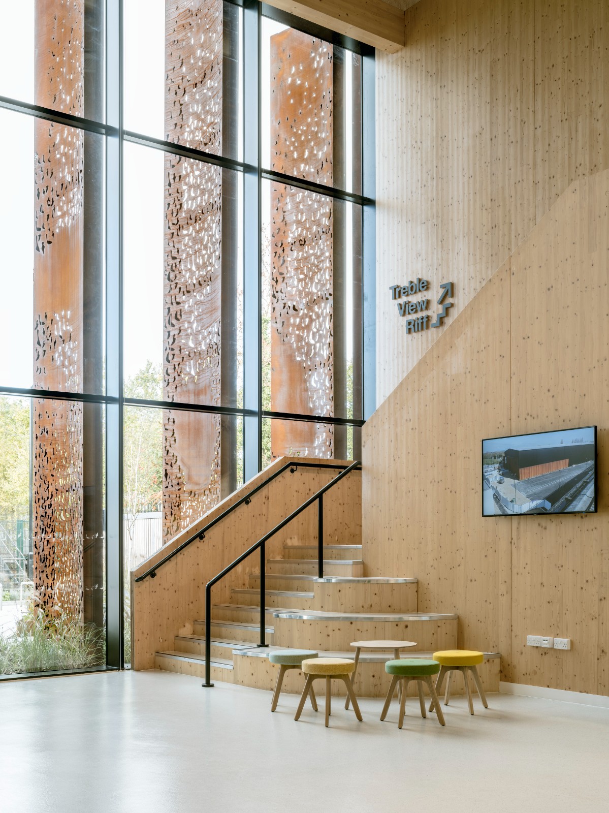 BIM建筑|UCL 特殊研究实验室 / Penoyre & Prasad