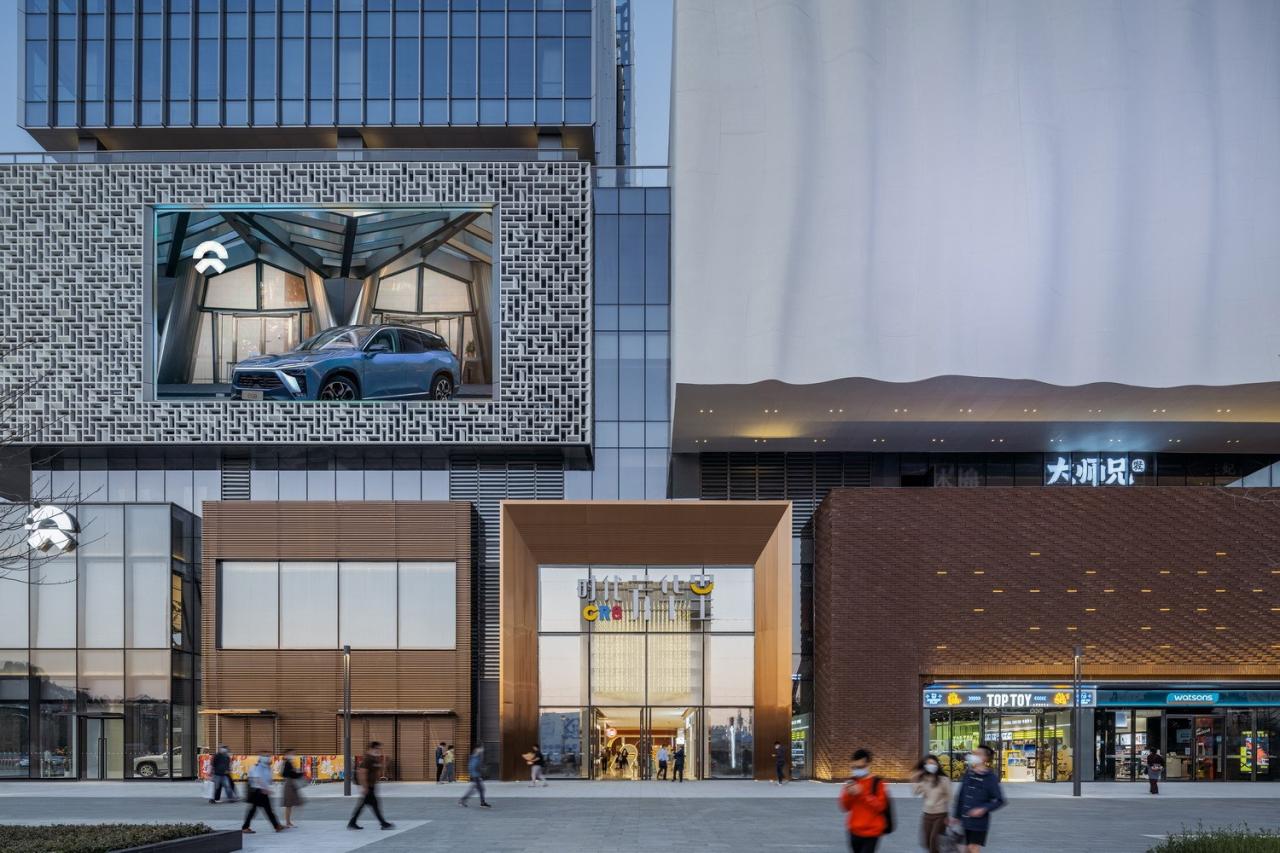 BIM建筑|一键焕新的城市插件-广州时代·芳华里二期续建更新 / EID Arch姜平工作室