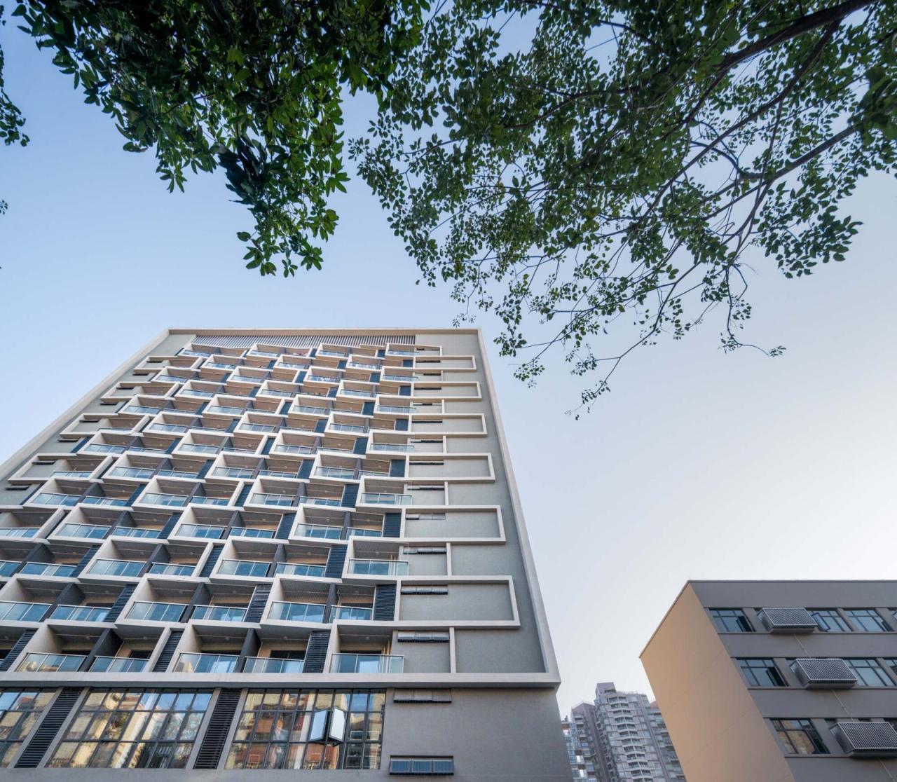 BIM建筑|链接与重塑：深圳南山麒麟中学改扩建工程 / 元本体工作室