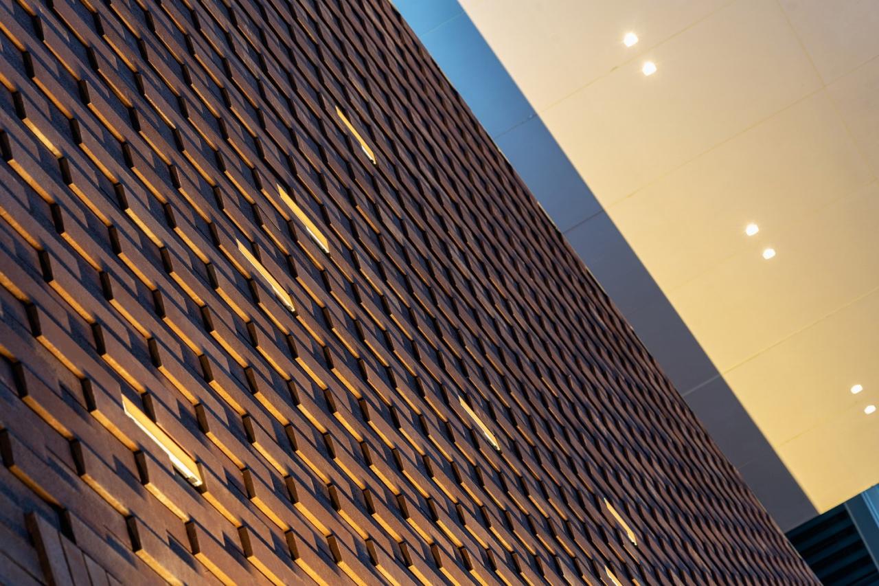 BIM建筑|一键焕新的城市插件-广州时代·芳华里二期续建更新 / EID Arch姜平工作室