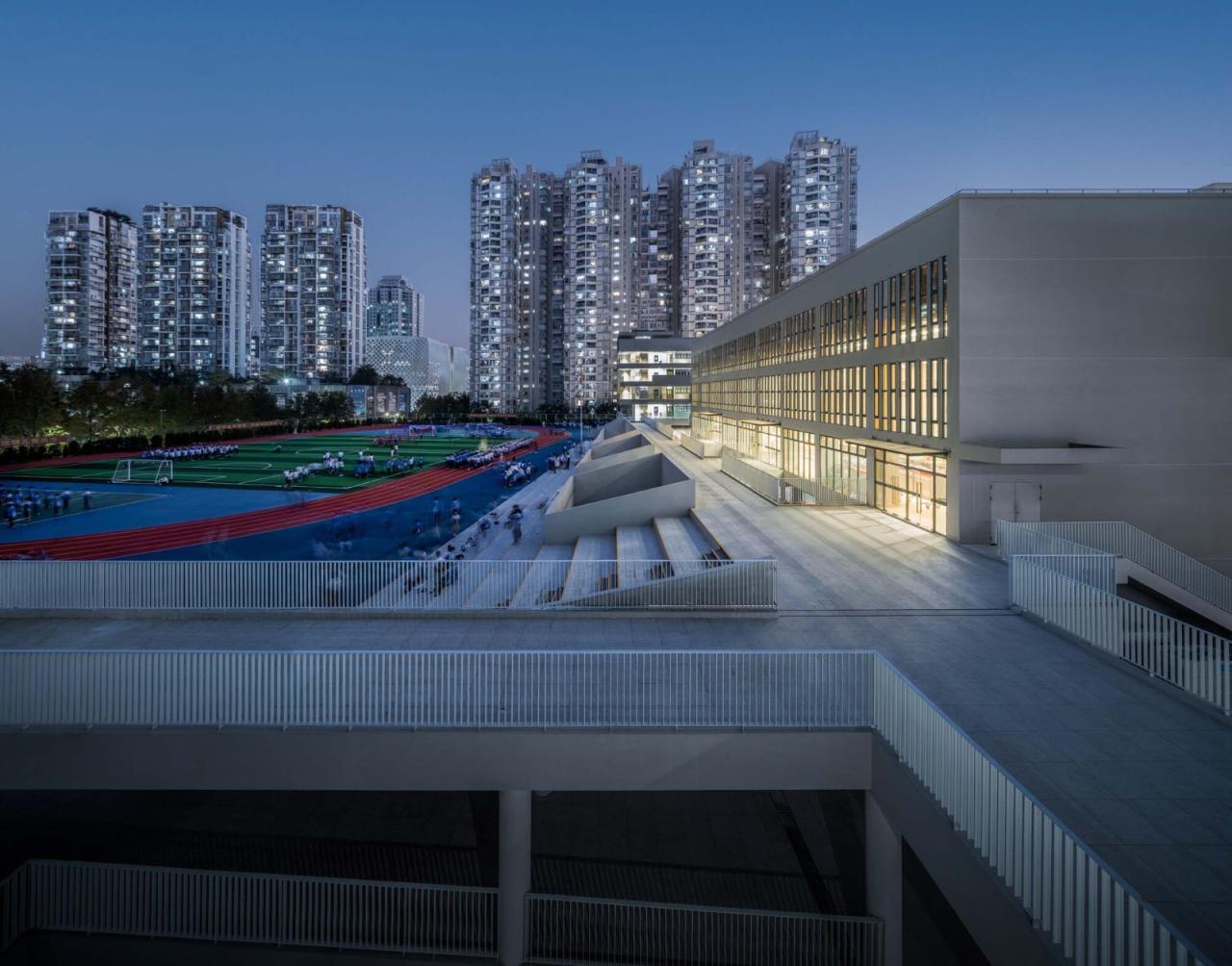 BIM建筑|链接与重塑：深圳南山麒麟中学改扩建工程 / 元本体工作室