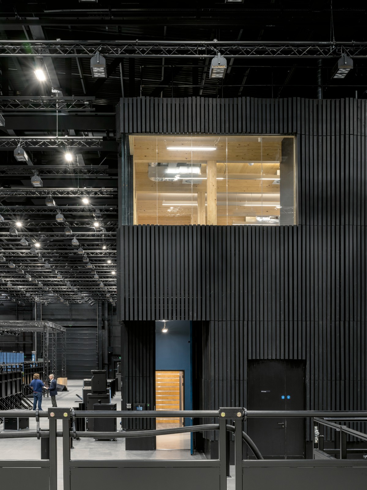 BIM建筑|UCL 特殊研究实验室 / Penoyre & Prasad