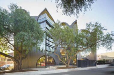 BIM建筑|‘半成品’建筑：圣基尔达，维多利亚傲娇中心 / BAU+Grant Amon-BIM建筑网