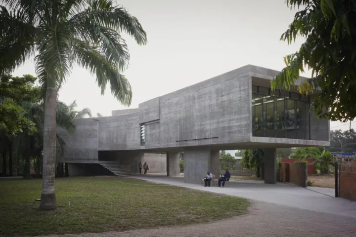 BIM建筑|Nubuke Extended 文化中心 / nav_s baerbel mueller + Juergen Strohmayer