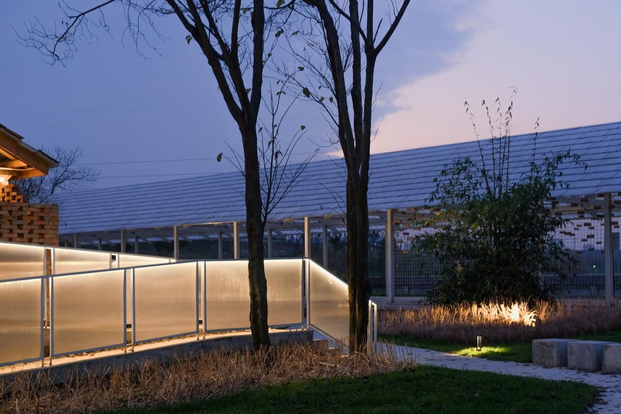 BIM建筑|青龙湖·漂浮种子：自我更新 / 小隐建筑事务所