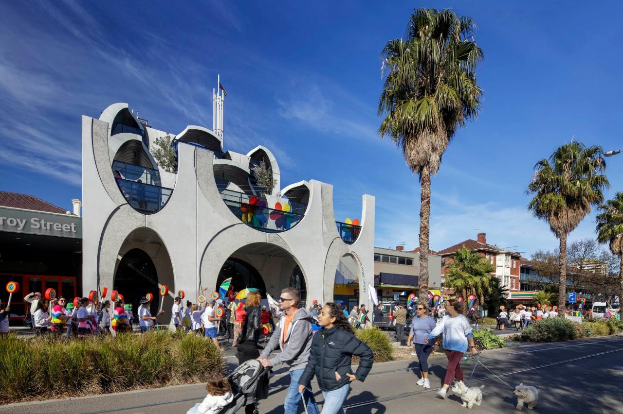 BIM建筑|‘半成品’建筑：圣基尔达，维多利亚傲娇中心 / BAU+Grant Amon