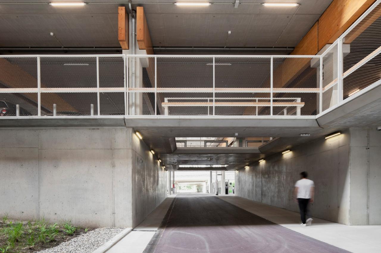 BIM建筑|Park+Ride新模式，私人交通+公交交通 / HUB