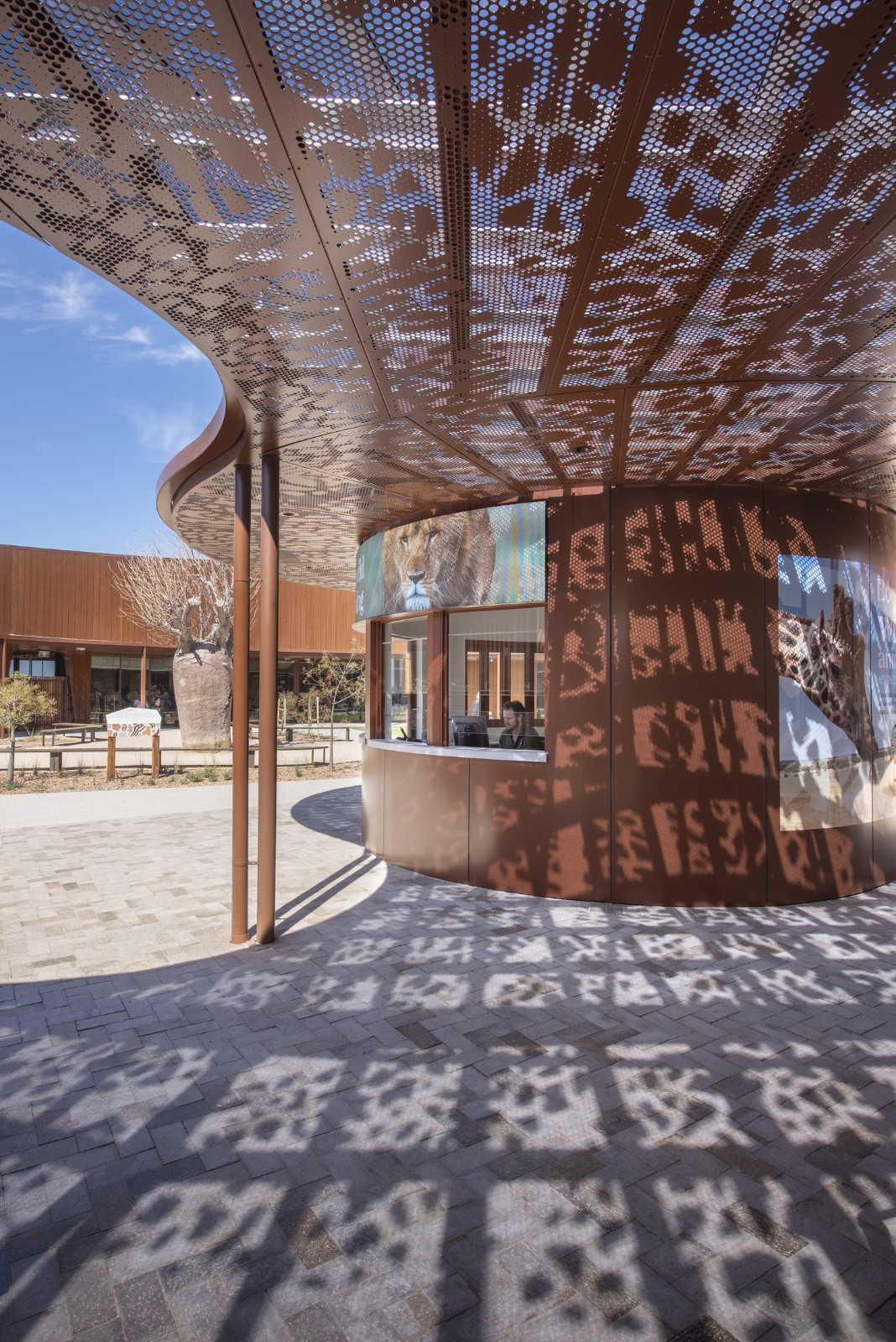 BIM建筑|莫纳托动物园访客中心 / INTRO