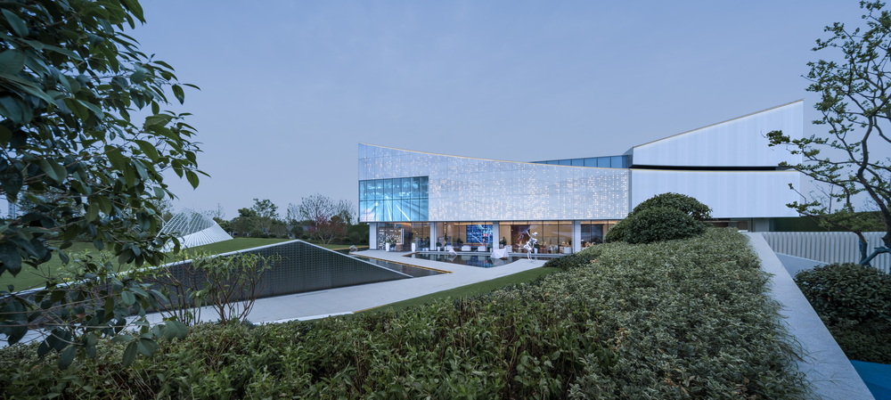 BIM建筑|中梁.正荣清河大观 / 上海华策建筑设计事务所有限公司建筑二所