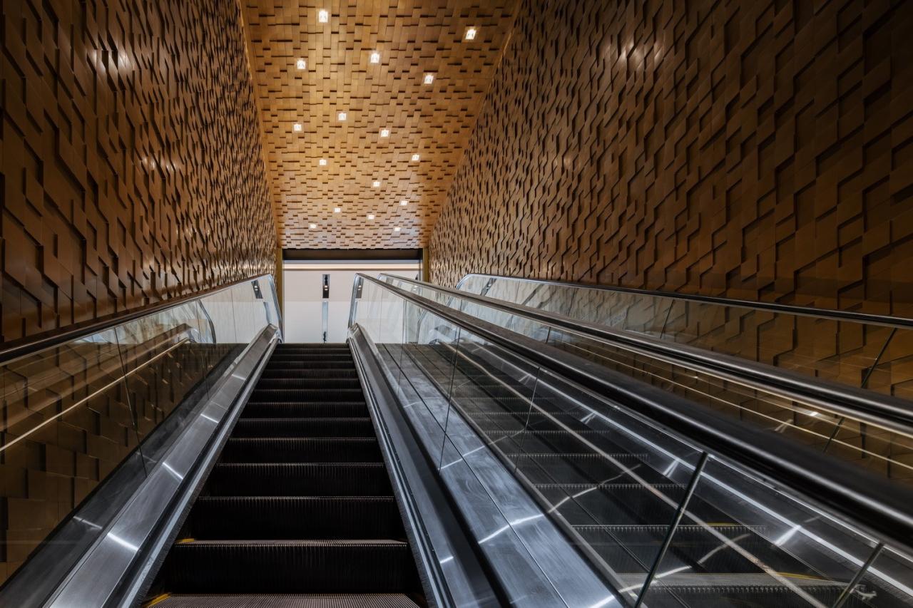 BIM建筑|一键焕新的城市插件-广州时代·芳华里二期续建更新 / EID Arch姜平工作室