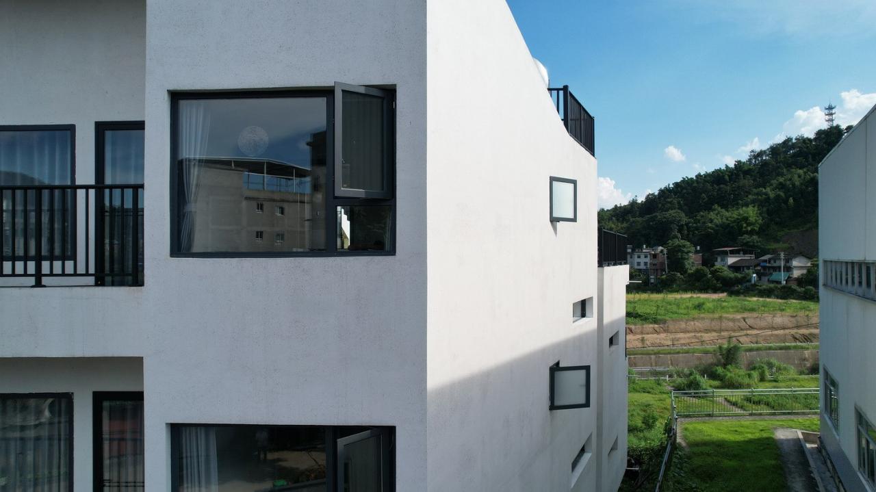 BIM建筑|对话山丘田野，滨河巷21号 / MV建筑工作室