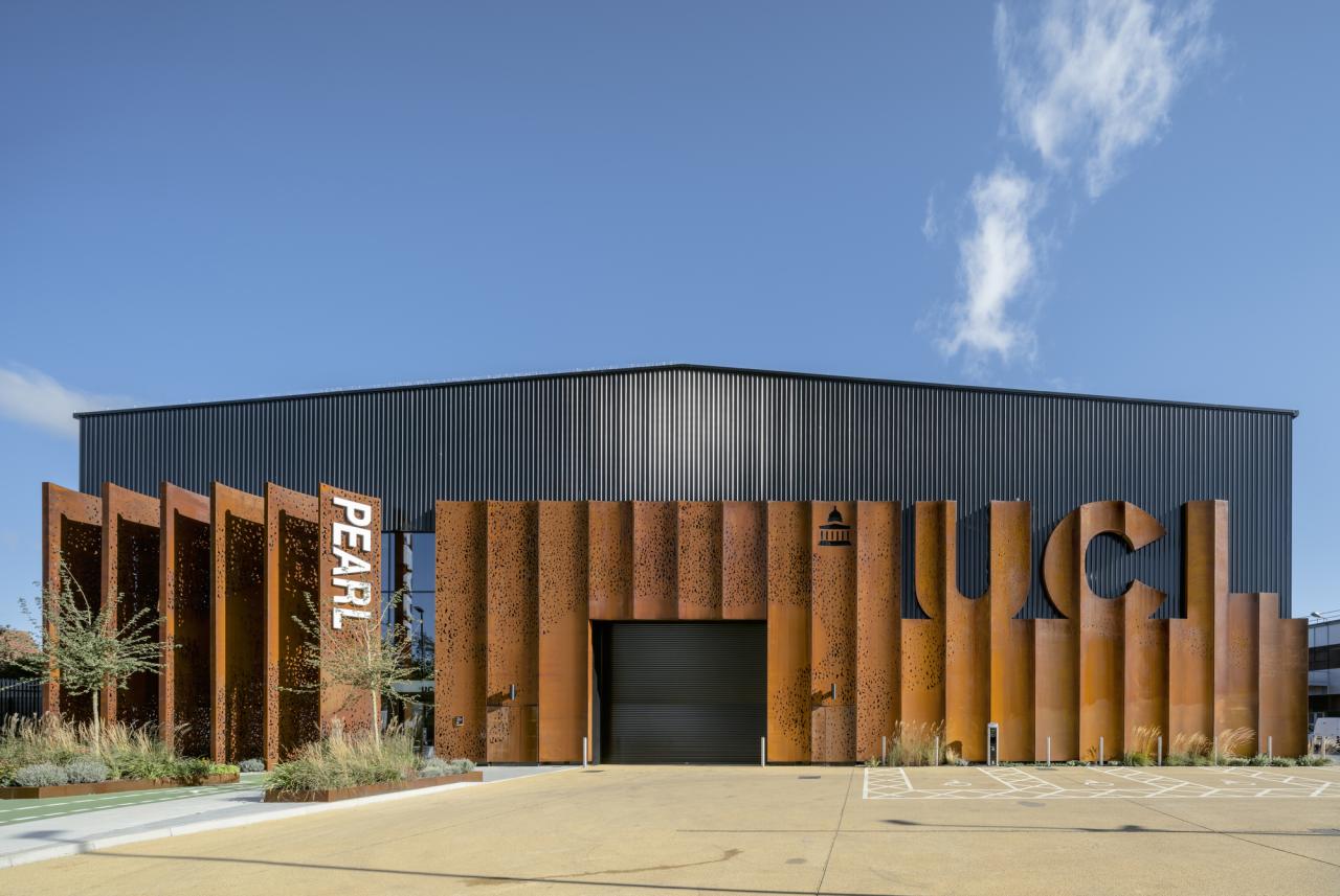 BIM建筑|UCL 特殊研究实验室 / Penoyre & Prasad