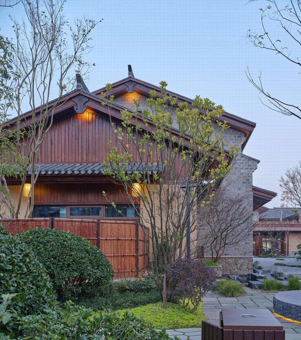 BIM建筑|高新·黑稻田项目，陕西洋县 / 艾麦欧（上海）建筑设计咨询有限公司（M.A.O.）