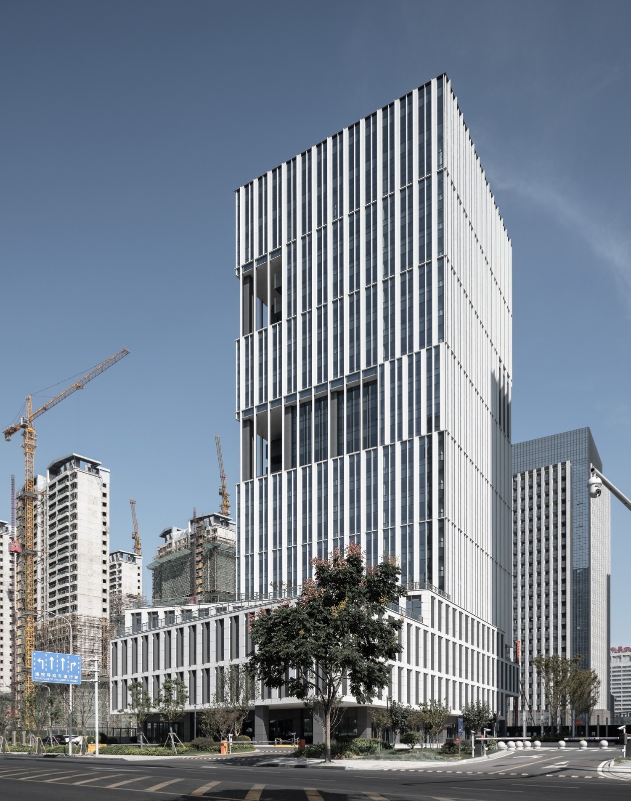 BIM建筑|解码花园式总部办公：绿创大厦 / 简和建筑